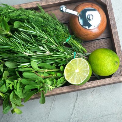 View full size image Photo of Edible and Aromatic Garden Assortment
